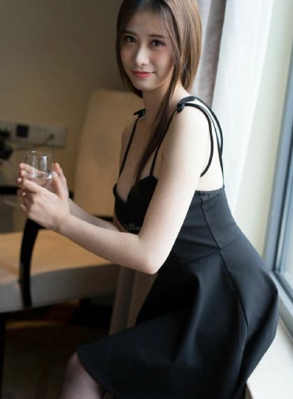 天生炮架子的女人是什么样_超清电影完整版